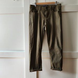 Calvin Klein Jeans size 8 green